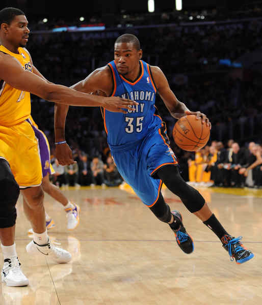 地赛季中 地赛季中