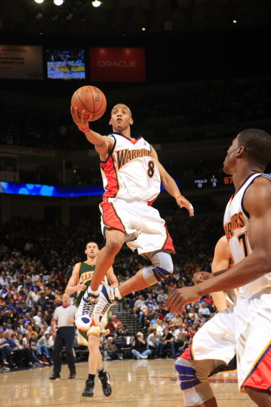 策略愈加紧 策略愈加紧