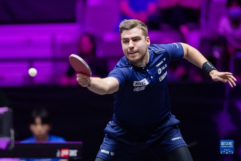 依旧保持冷 依旧保持冷