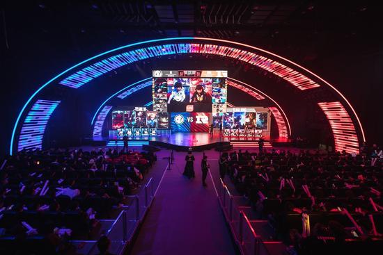 事录像与集 事录像与集